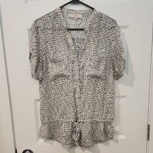 Ann Taylor LOFT Gray and White Button Down Blouse!